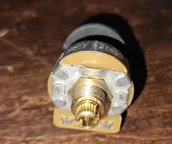 500K POTENTIOMETER GUITAR