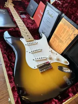 2022 FENDER CUSTOM SHOP ‘57 STRATOCASTER JOURNEYMAN RELIC - SUNBURST