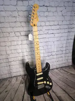FENDER LIMITED EDITION PLAYER STRATOCASTER (BCP018366)