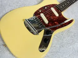 FENDER JAPAN MG69 USED WHITE