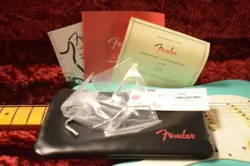 STRATOCASTER LEFT-HAND SEA