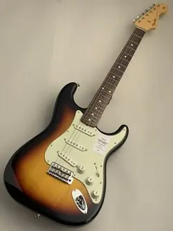 FENDER MADE IN JAPAN TRADITIONAL 60S STRATOCASTER 3 COLOR SUNBURST  JD23029476