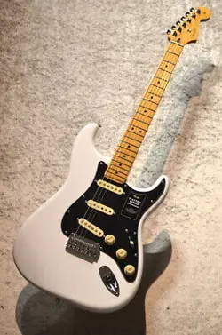 FENDER PLAYER II STRATOCASTER MAPLE FINGERBOARD  POLAR WHITE   MXS24027768  3.