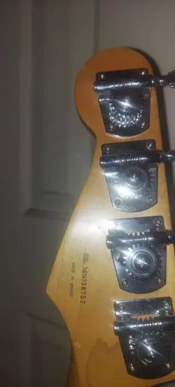 FENDER PRECISION COWPOKE