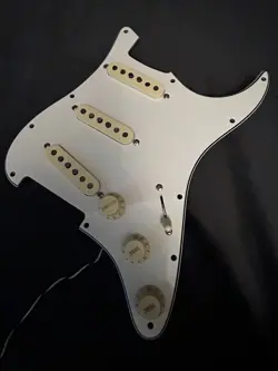 PICKUPS PREWIRED PICKGUARD