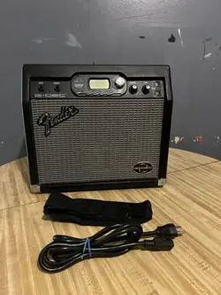 ELECTRIC GUITAR AMPLIFER