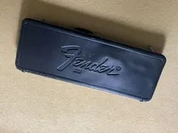 VINTAGE PLASTIC FENDER GUITAR CASE
