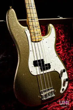 FENDER CUSTOM SHOP LIMITED EDITION ADAM CLAYTON SIGNATURE PRECISION BASS 2011