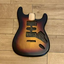 SUNBURST MATTE STRATOCASTER