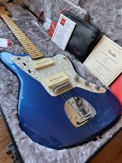 2020 FENDER AMERICAN ULTRA JAZZMASTER - COBRA BLUE