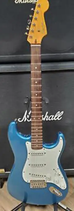 FENDER SQUIER CLASSIC VIBE '60S STRATOCASTER (P03036911)