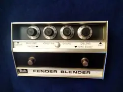 FENDER BLENDER DISTORTION