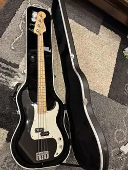 FENDER MEXICO PLAYER PRECISION BASS SAFE PACKING!