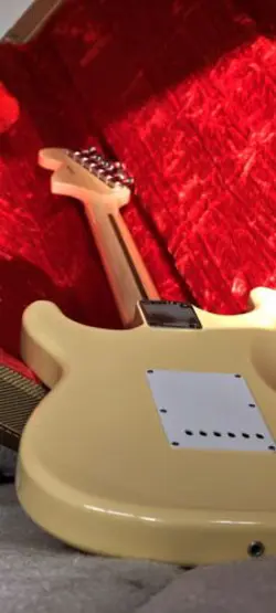 MALMSTEEN STRATOCASTER MAPLE