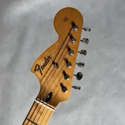 FENDER JIMI HENDRIX STRATOCASTER