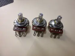 1969 STRATOCASTER POTS