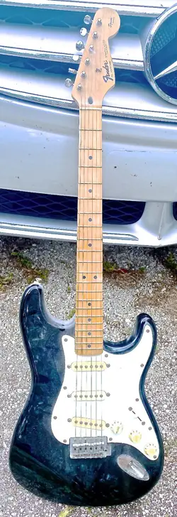 SQUIRE STRAT , BY FENDER, ELECTRIC GUITAR,  SN MN557400