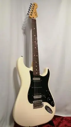 FENDER MEXICO PLAYER STRATCASTER HSH ELECTRIC GUITAR