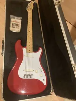 FENDER USA BULLET 1982 VINTAGE FENDER STRATOCASTER STRATOCASTER