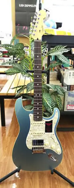 FENDER JAPAN / MODERN STRATOCASTER (NO241106)