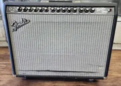 1990S FENDER TWIN