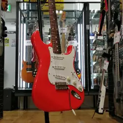 FENDER JAPAN  ST62-115 ELECTRIC GUITAR USED