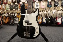 FENDER MEXICO JAZZ BASS BLACK FENDER SAFE PACKING!