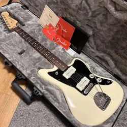 FENDER AMERICAN PROFESSIONAL JAZZMASTER _44334