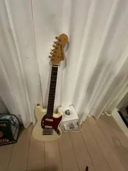 FENDER JAPAN MUSTANG _44306