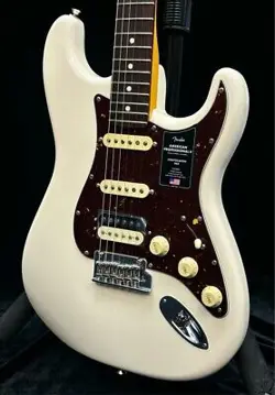 STRATOCASTER HSS -OLYMPIC