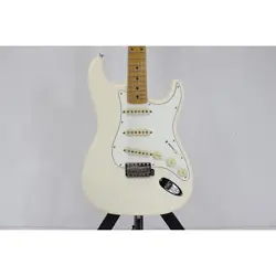 STRATOCASTER SINGLE-COIL PICKUPS