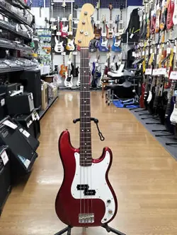 FENDER JAPAN PRECISION BASS ELECTRIC GUITAR W/SOFT CASE