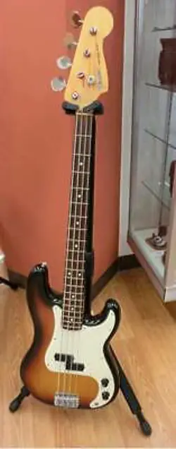 FENDER JAPAN PB-43 ELECTRIC BASS GUITAR WITH HARD CASE USED