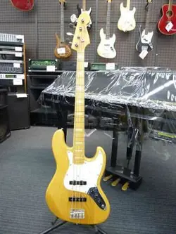 FENDER JAPAN JB75-90US JAZZ BASS GUITAR WITH SOFT CASE - USED