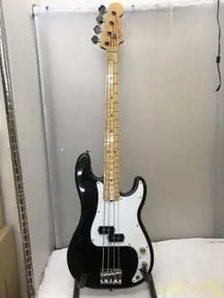 FENDER AMERICAN STANDARD PRECISION BASS USA