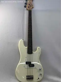 SQUIER BY FENDER MUSICAL INSTRUMENT 4 STRING P-BASS GUITAR WITH CASE