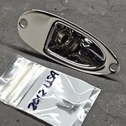 2012 FENDER AMERICAN STANDARD STRATOCASTER - STRAT OUTPUT JACK ASSEMBLY   SCREWS