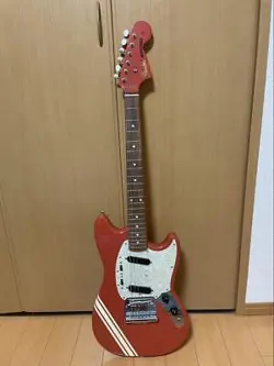 ELECTRIC GUITAR FENDER MUSTANG 2012 MODEL COMPETITION STRIPE