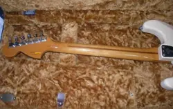 FENDER STRATOCASTER 70'S CLASSIC MX