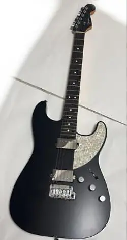 FENDER ELEMENTAL STRATOCASTER