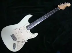 ELECTRIC GUITAR FENDER CUSTOM SHOP JEFF BECK SIGNATURE STRATOCASTER WHITE 1080