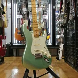 FENDER AMERICAN PROFESSIONAL II STRATO USED 2022 ALDER BODY MAPLE NECK W/GIGCASE