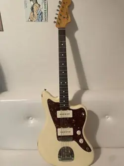 ELECTRIC GUITAR FENDER AMERICAN VINTAGE '65 JAZZMASTER