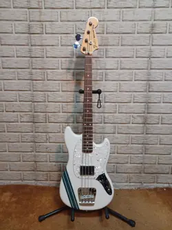 FENDER PAWN SHOP MUSTANG BASS