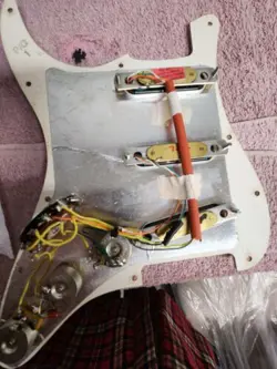 PICKGUARD LACE SENSORS