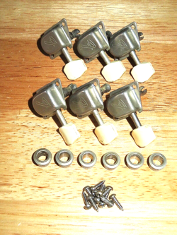 1975 NICKEL TRAPEZOID