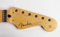 STRATOCASTER HRR MAPLE