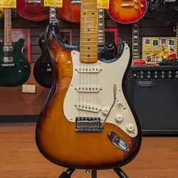 STRATOCASTER USED 2011