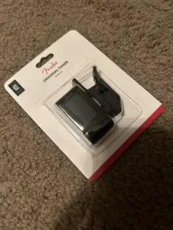 FENDER ORIGINAL CLIP-ON TUNER