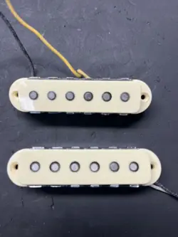 FENDER PURE VINTAGE '65 JAGUAR GUITAR PICKUP SET